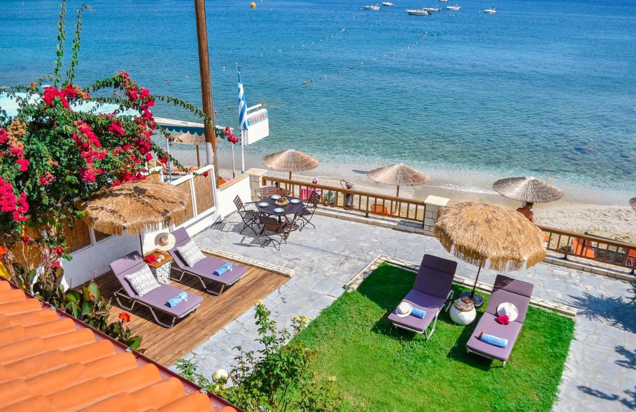 Laia Seafront Luxury Apartments อาเยีย เปลาเยีย ภายนอก รูปภาพ