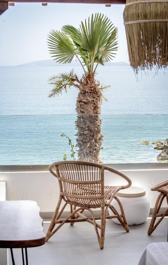 Laia Seafront Luxury Apartments อาเยีย เปลาเยีย ภายนอก รูปภาพ