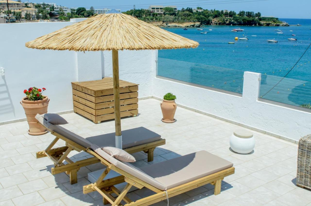 Laia Seafront Luxury Apartments อาเยีย เปลาเยีย ภายนอก รูปภาพ