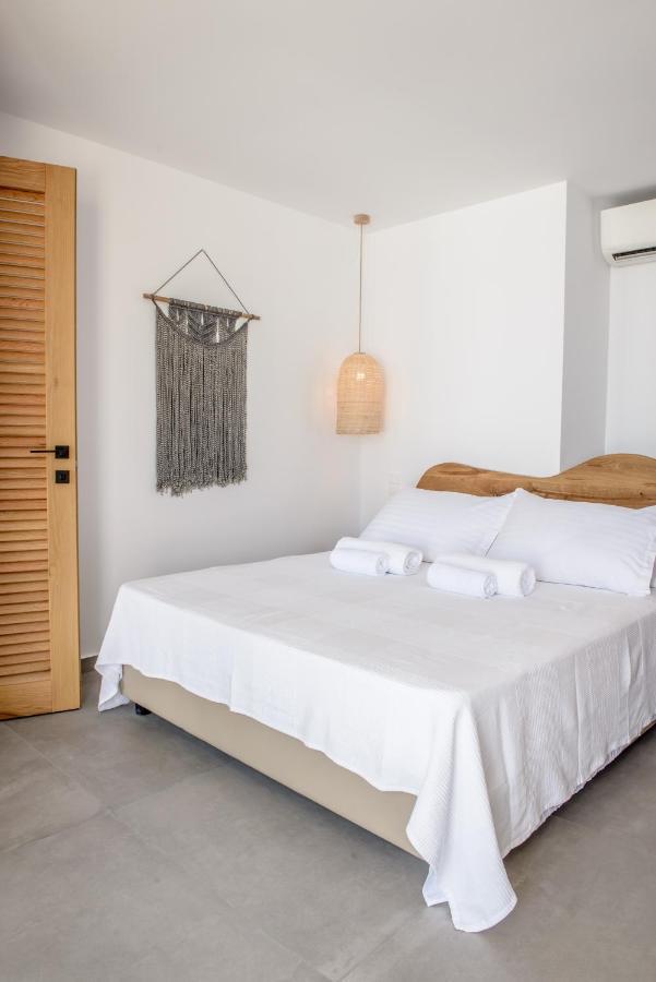 Laia Seafront Luxury Apartments อาเยีย เปลาเยีย ภายนอก รูปภาพ
